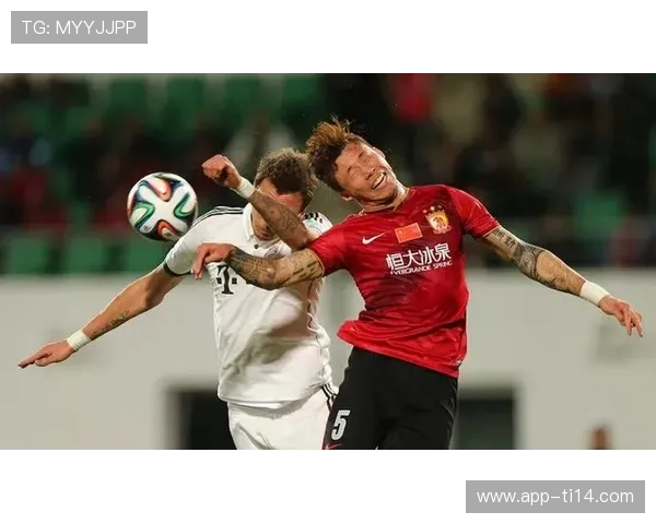 意甲橙球更换获球迷支持，色盲友好设计成体育包容性案例